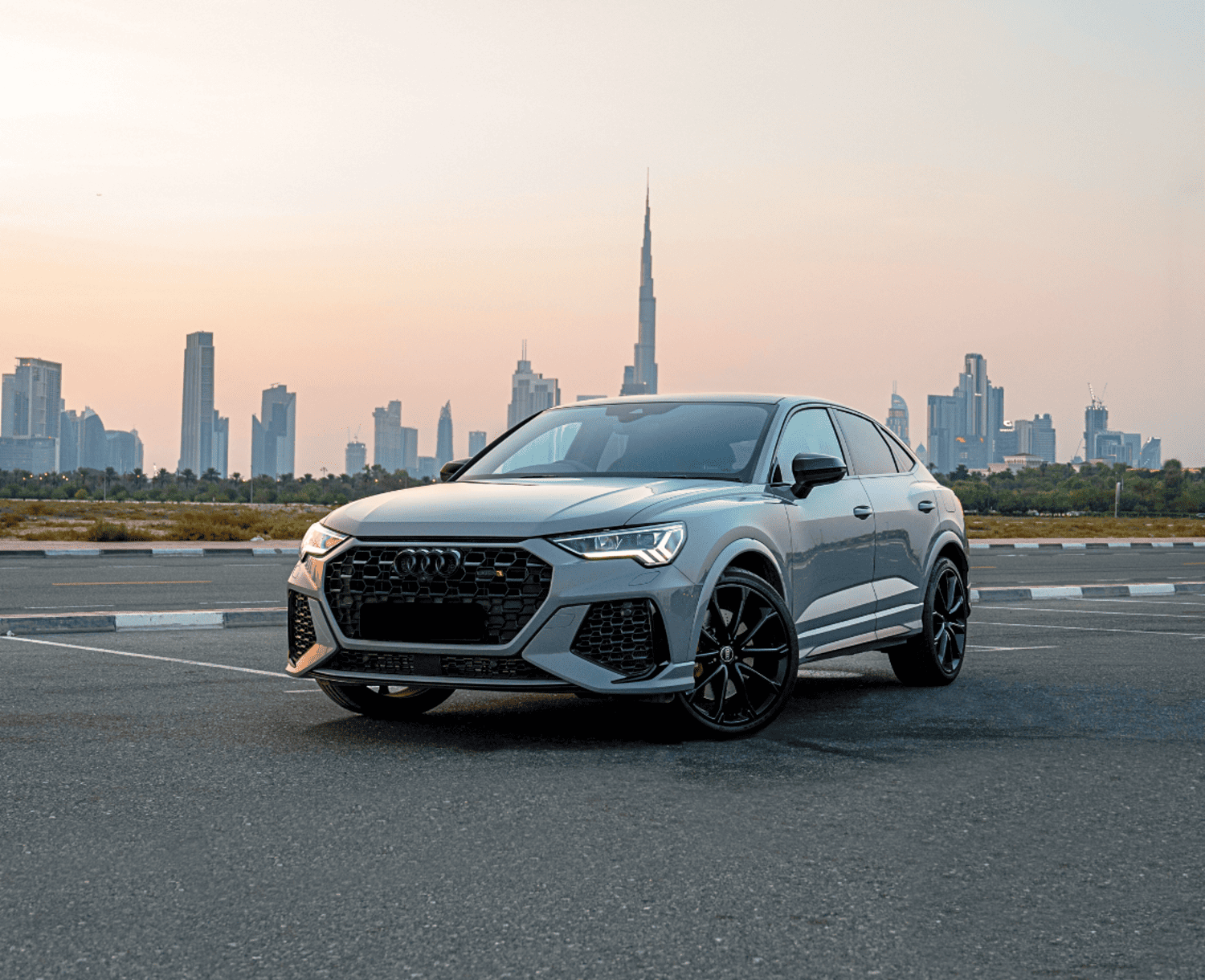 Audi-RSQ3-Grey