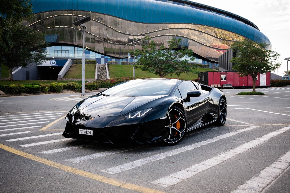 Lamborghini-Huracan-Evo-Spyder-Black1